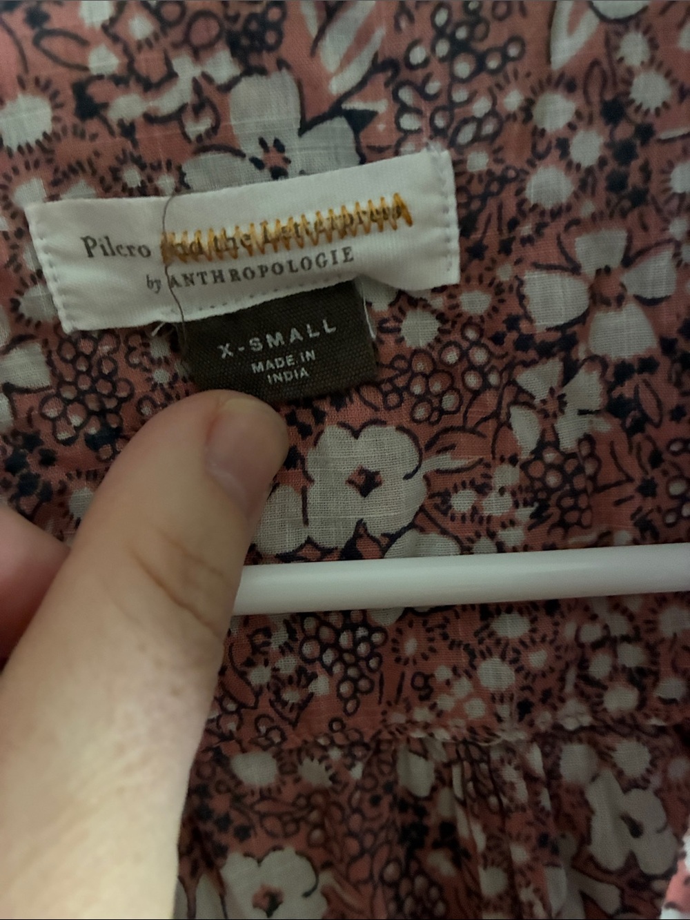 Pilcro floral button down XS - Picture 2 of 7